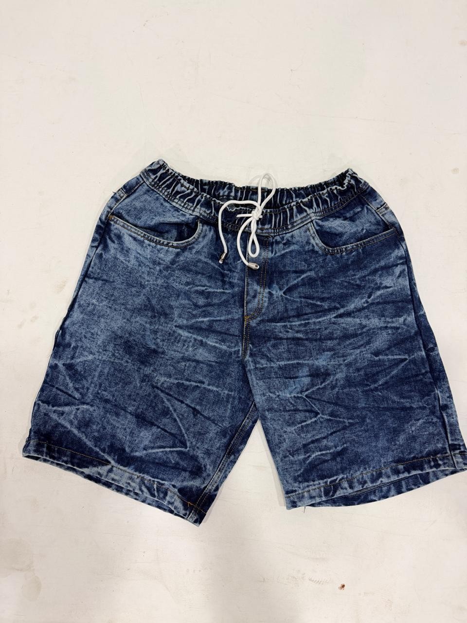 acid wash crunch/tag short